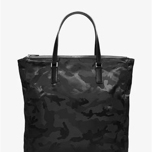 Michael Kors Kent Large Camo Nylon Tote